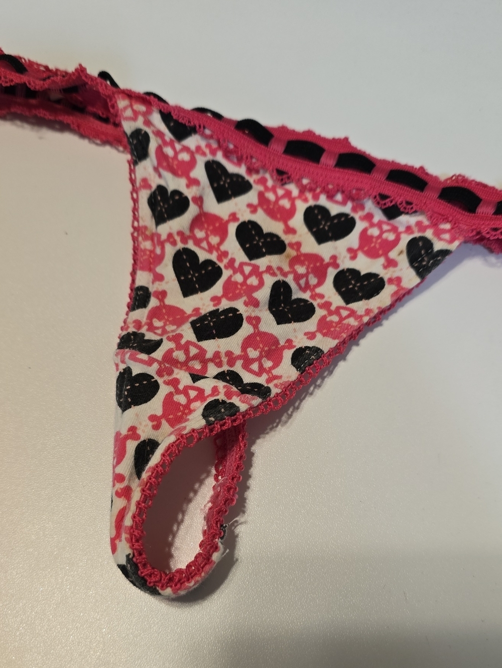 Pink & Black Heart & Skull Print Thong